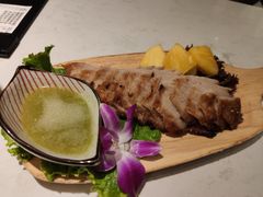 香烤猪颈肉配秘制蘸料-正泰餐厅AmazingThai(新奥购物中心店)