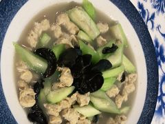 骨汤面筋烩丝瓜-东方饺子王(和平里店)