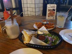 鸡肉小麦饼ChickenQuesadil-Liberty Brewing Co·曼哈顿餐吧