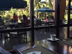 -三亚湾海居铂尔曼度假酒店