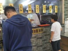 -牛壹品牛肉拉面(东风路店)