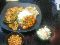 -王府井奥莱临潼小镇(临潼店)