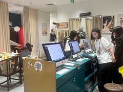 -海马体照相馆(万菱汇店)