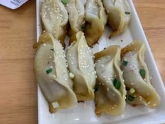 -小姜锅贴(凤凰街店)