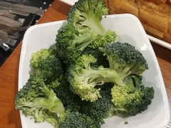 西兰花-云中鱼蒸汽石锅鱼(川沙百联店)