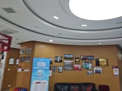 -雅悦齿科(顾村公园店)