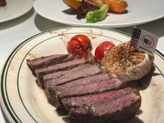 -MONICH牛排融合餐厅(和义大道购物中心店)