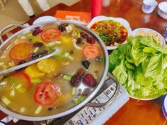 -阆辣荟餐饮(老味道8年·古城店)