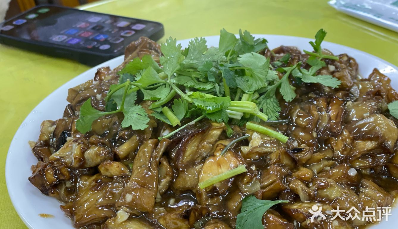 当味道被和美好的记忆与感受关联起来，美味便掺入了主观的成分