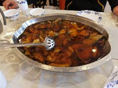 水煮份鱼-鑫巴蜀小镇 · 水煮鱼专研店(玉桥店)