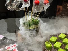 -柒园·三十年创意杭帮菜(龙湖滨江天街店)