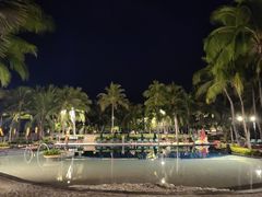 -三亚湾海居铂尔曼度假酒店