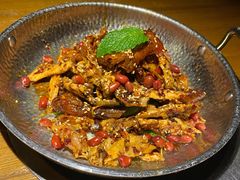手撕扁担鸡-吃饭皇帝大土家民族菜(正大广场店)
