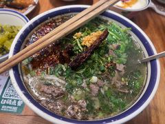 -云阿蛮云南生烫牛肉米线(奉贤路店)