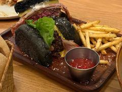 -HELLO 27 意面·沙拉·帕尼尼