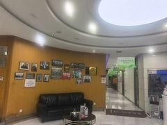 -雅悦齿科(顾村公园店)