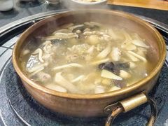 -阿山卓·野生菌火锅·纳西火塘烤肉