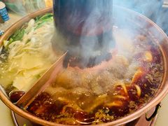 老爆三鸳鸯锅底-京门老爆三·铜锅涮肉 爆肚(望京店)