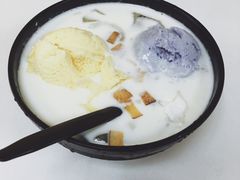 -志龙皇冠吃货椰子铺