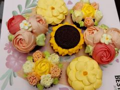 挚爱时刻花束纸杯蛋糕-派悦坊·甜品·蛋糕(日坛店)