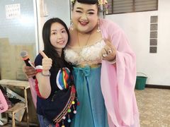 -金东尼人妖秀