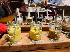 -恰餐厅及酒吧 CHAR Bar & Grill (北京丽都皇冠假日店)