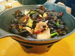 干锅黑木耳-万景饭店·鱼街农家菜
