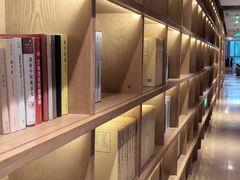 -蔚来中心(北京中关村店)