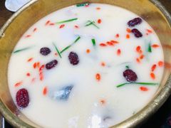 鱼钩鱼炖汤-老阿爸江浙土菜(奥体中心店)