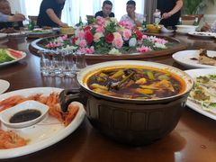 -月圆霖特色农家乐