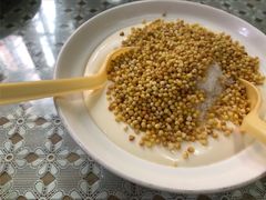 奶嚼口-蜗牛小馆醉乡民谣云南菜(惠新西里店)