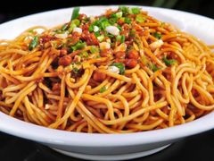 牛肉热干面-老吴记水饺馆(前进五路店)