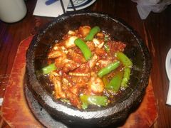 石锅杭椒牛蛙-桂满陇天书(南京德基旗舰店)