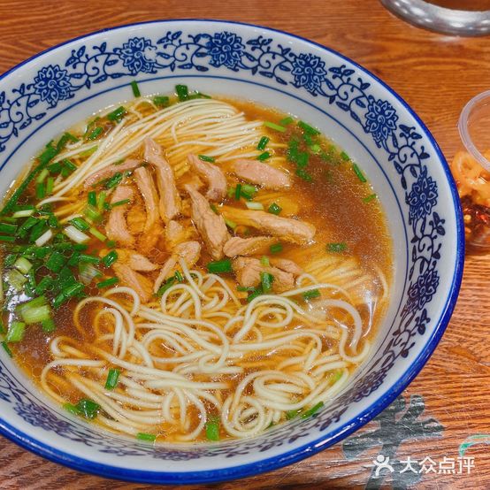 老一家粉馆(迎宾路店)