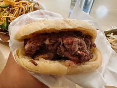 -闫家驴肉老店(华电一校店)