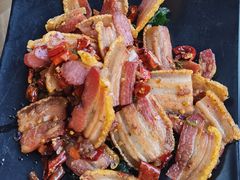 -隔壁老王·家常云南菜(花巷店)