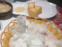 -何师傅美蛙鱼头(汉街店)