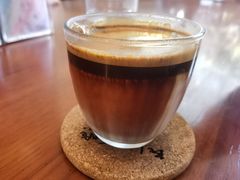 -Be Lived Cafe比例咖啡(摩天轮店)