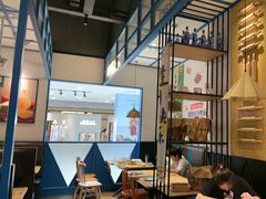-菲滋意式餐厅(金华银泰城店)