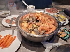 -渔纬港海鲜自助餐厅(湖里万达店)