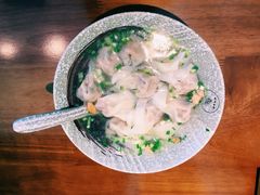 中馄饨-坊门老街(宜山路店)