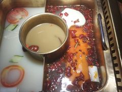 鸳鸯锅-江小渔鲜鱼火锅(冠亚星城店)