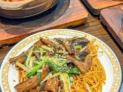 -天宝食坊·啫啫煲大排档(西华路店)
