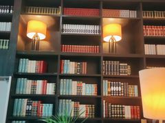 -喜鹊愉家酒店(郑州曼哈顿博览中心地铁站店)