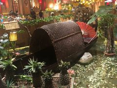 -老滇山寨•云南特色菜•地方菜•民族风情歌舞表演(金碧店)