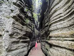 -梭布垭石林景区