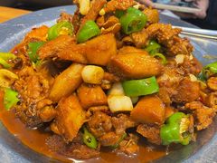 -俭寨大盘鸡·手抓肉·烧烤新疆菜(乌苏路店)