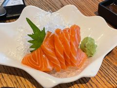 三文鱼刺身-赤坂亭M9和牛烧肉(世博源店)