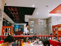 -西西弗书店&矢量咖啡(壹方购物中心店)