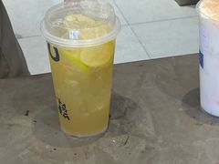 -春丽小马(济南恒隆广场店)